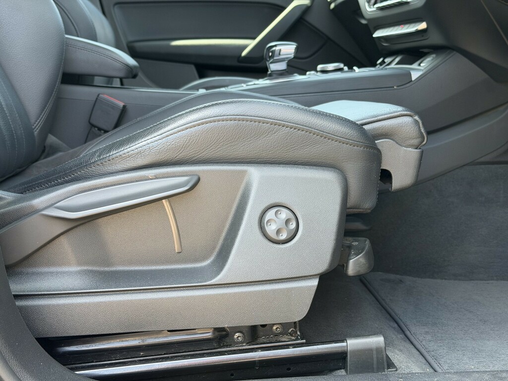 Audi Q5 S Line White #24