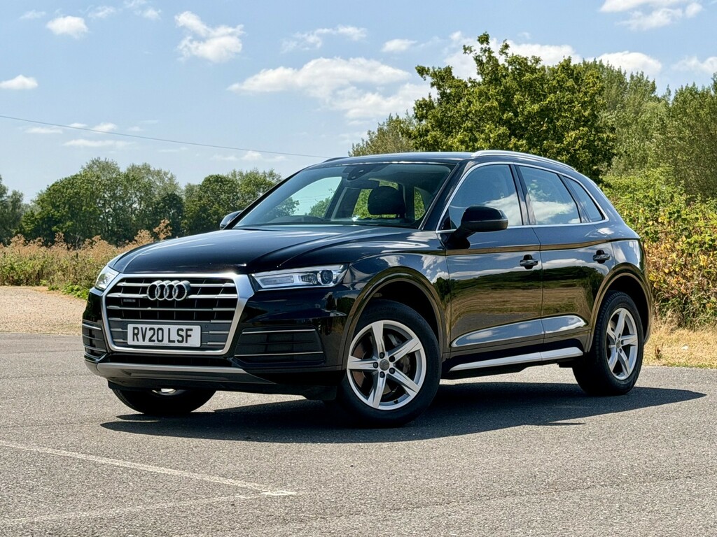Audi Q5 2.0 Tdi 40 Sport RV20LSF Black #2