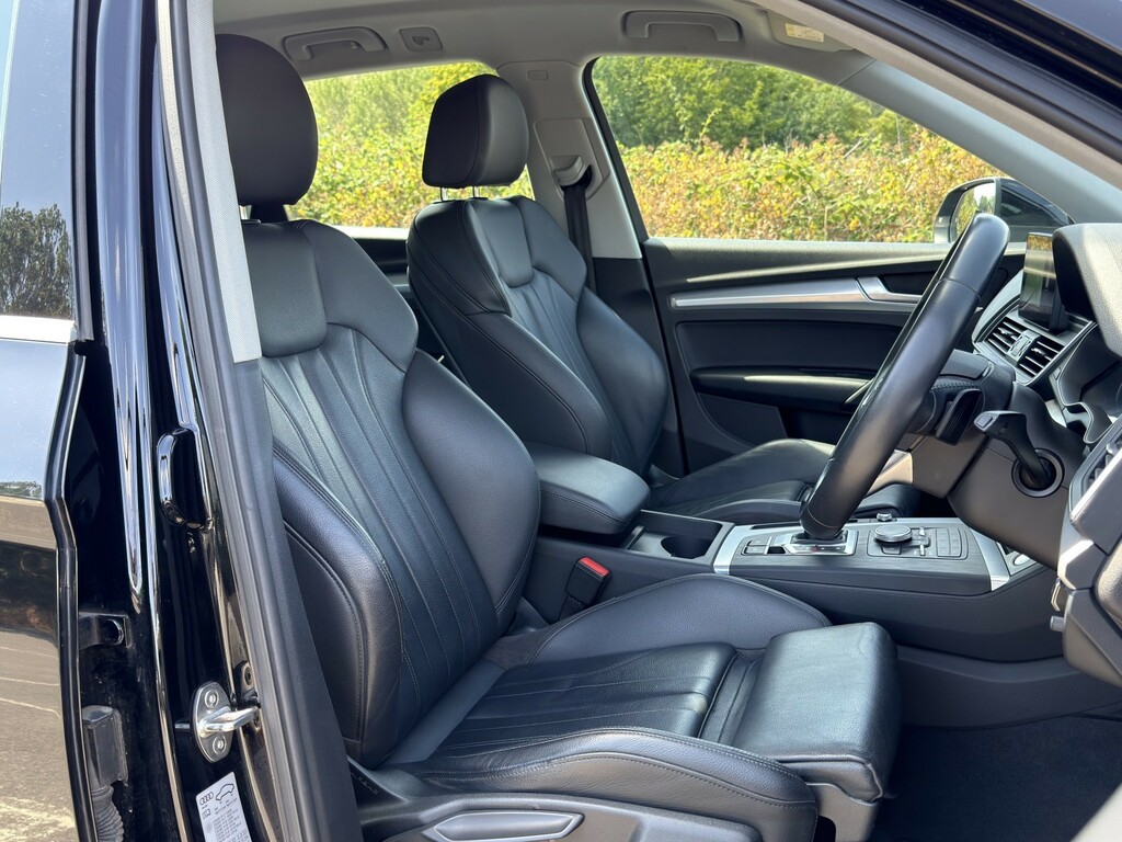 Audi Q5 S Line White #9