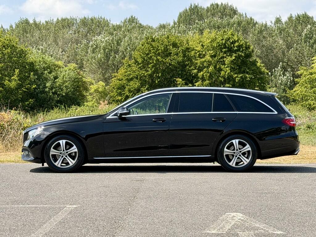 Mercedes-Benz E Class 2.0 E220d Se Black #5