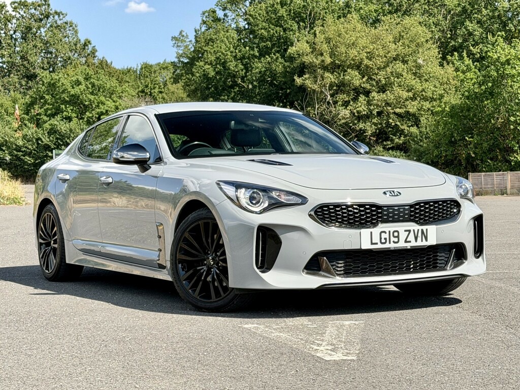 Kia Stinger  White #19