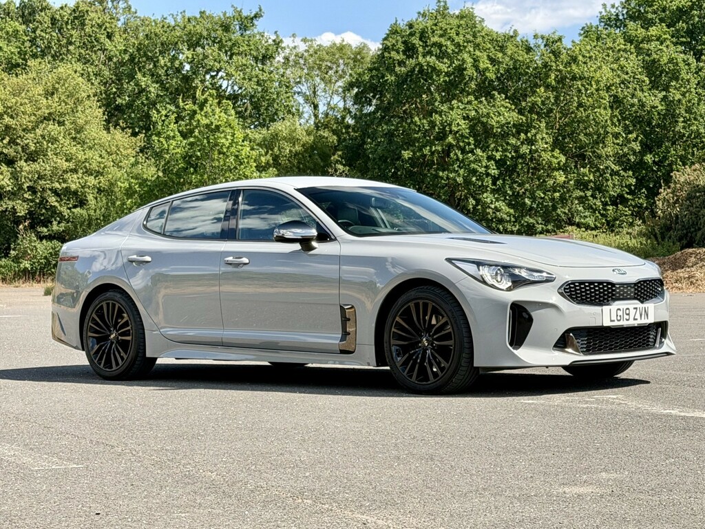 Kia Stinger  White #28