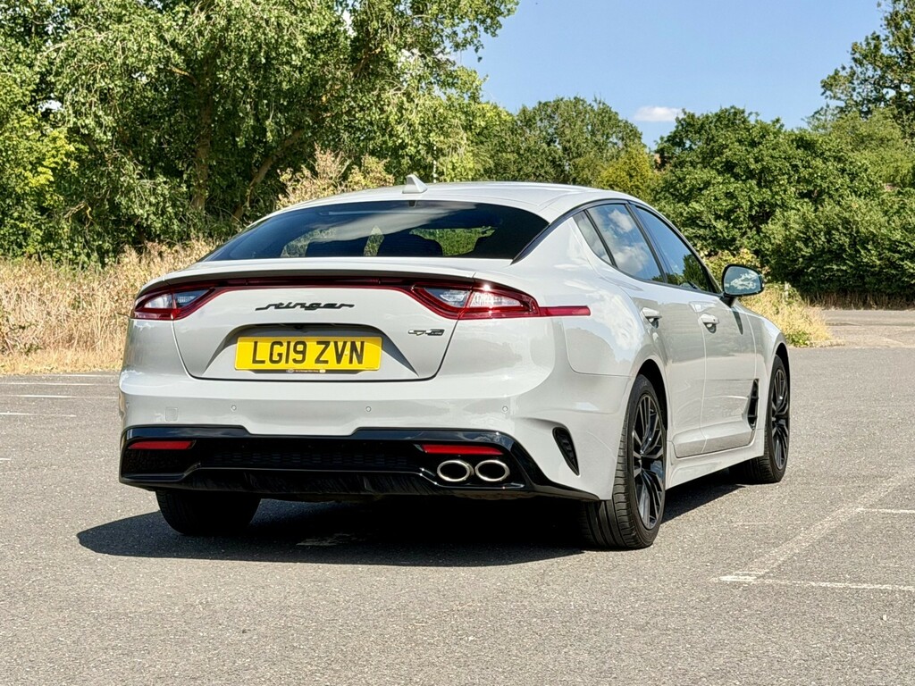 Kia Stinger  White #15
