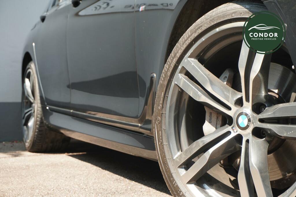 BMW 7 Series 730Ld Saloon Black #11