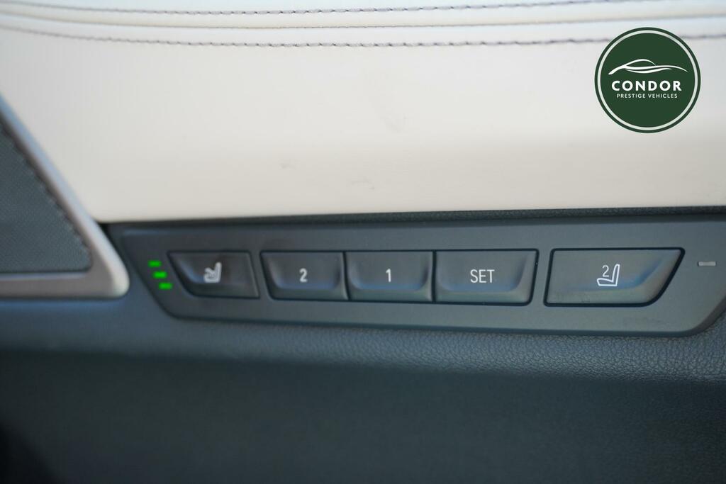 BMW 7 Series 730Ld Saloon Black #31