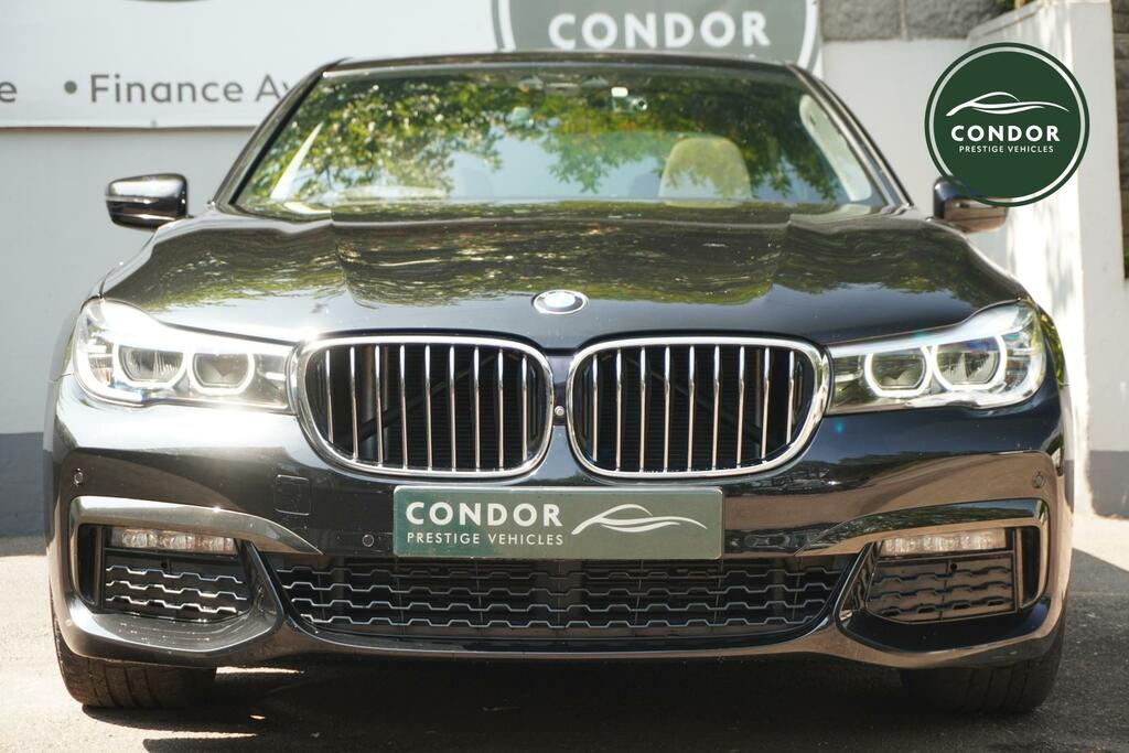 BMW 7 Series M Sport Black #6