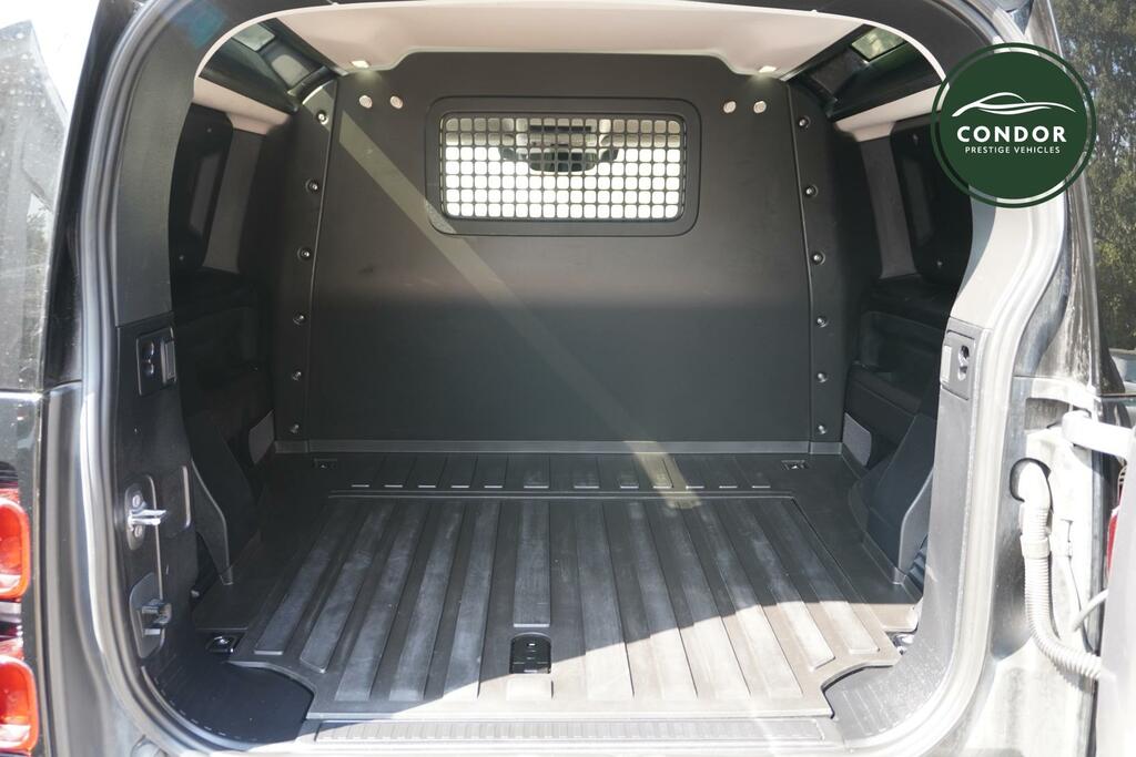 Land Rover Defender 90 D350 X-dynamic Hse  #31