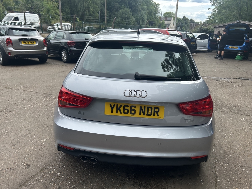 Audi A1 Hatchback 1.4 Sportback Tfsi Sport Silver #6
