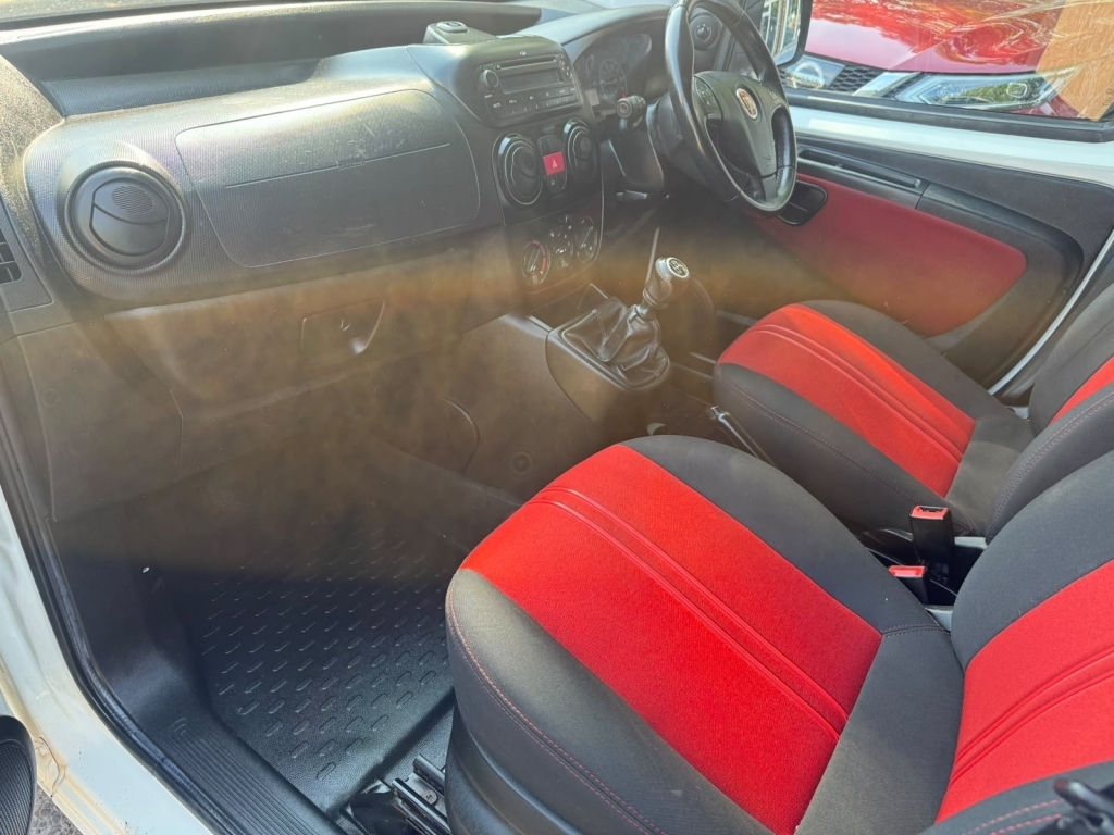 Fiat Qubo 1.4L Pop Orange #17