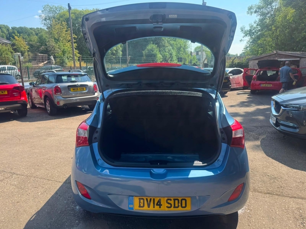 Hyundai I30 Crdi Active Blue Drive Grey #13