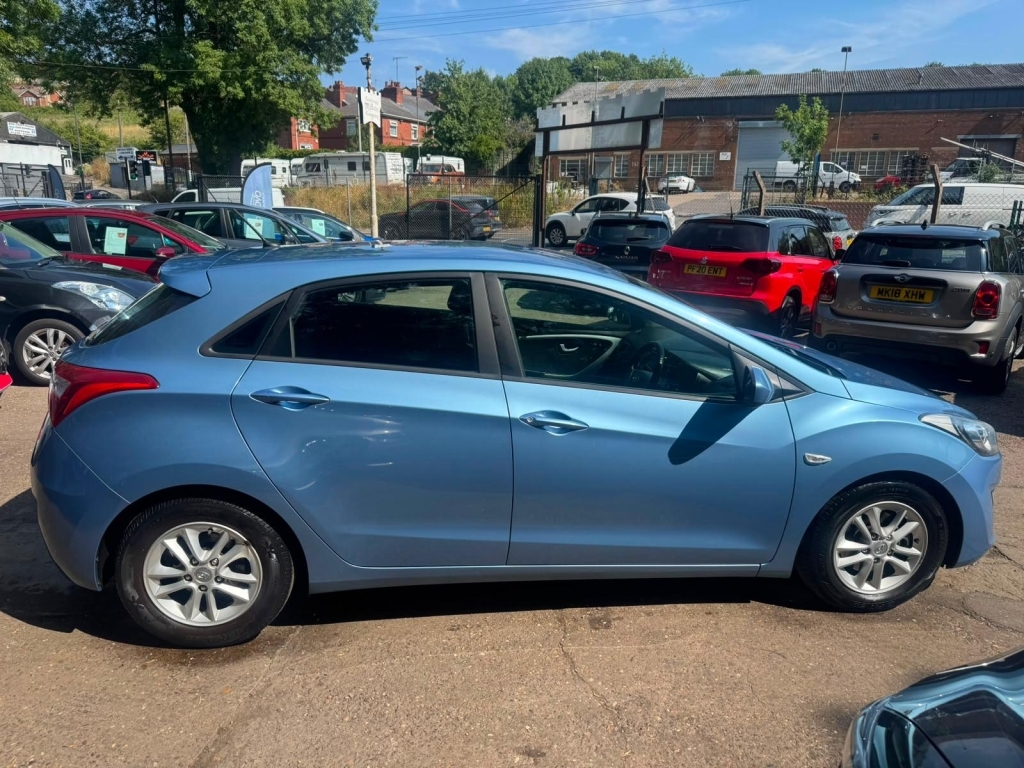 Hyundai I30 Crdi Active Blue Drive Grey #5