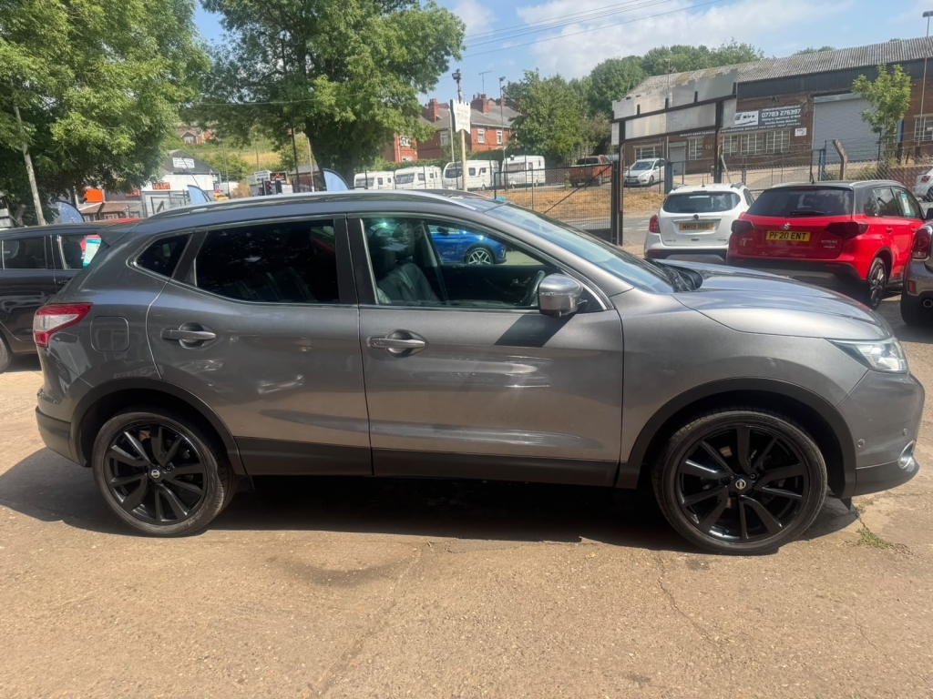 Nissan Qashqai 1.5 Dci Tekna Grey #5