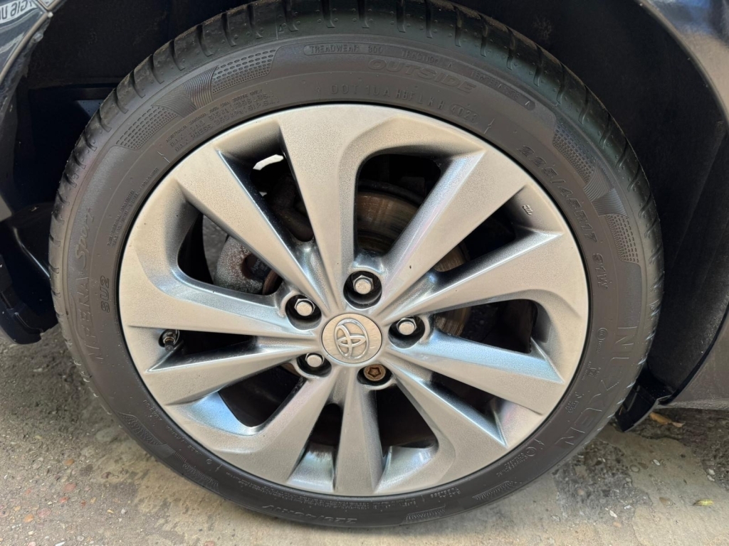 Toyota Auris 1.8 Vvt-i Excel Touring Sports Black #4