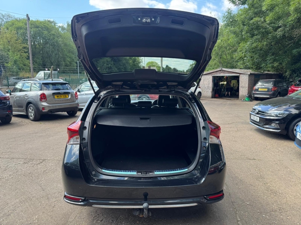 Toyota Auris Excel Grey #15
