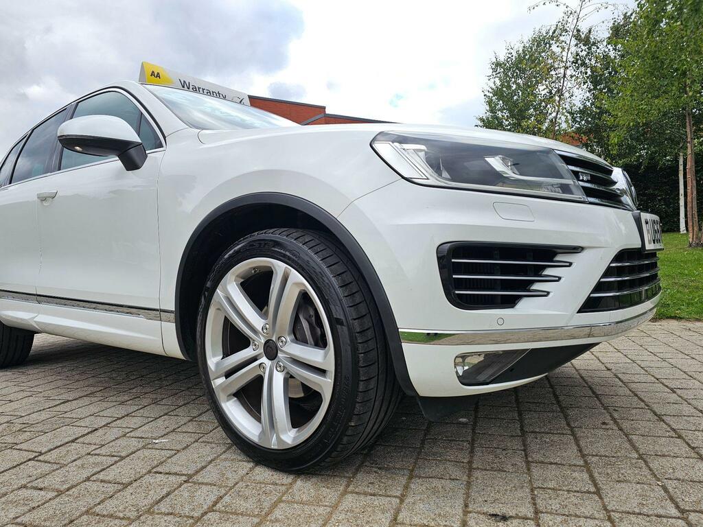 Volkswagen Touareg 3.0 Tdi V6 Bluemotion Tech R-line Tiptronic 4Wd Eu BU65BGO White #2