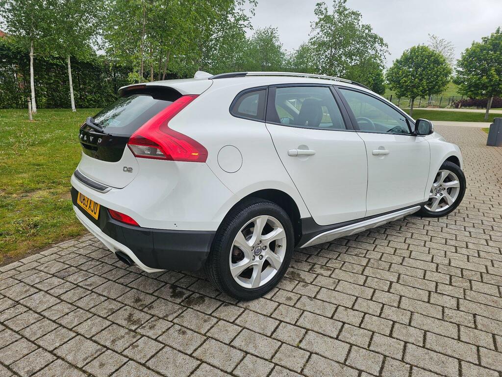 Volvo V40 Cross Country 1.6 D2 Lux Euro 5 Ss White #5