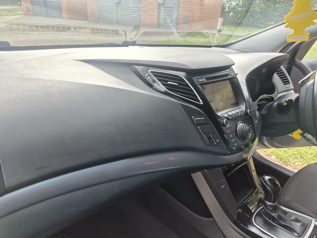 Hyundai I40 1.7 Crdi Blue Drive Style Estate Red #17