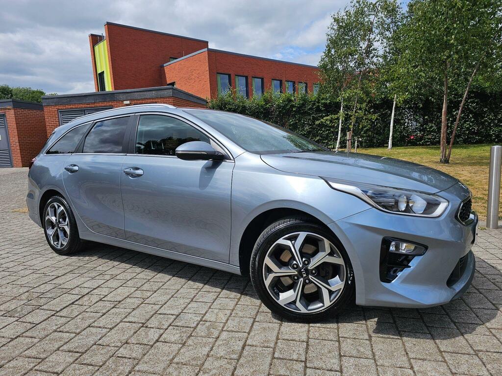 Kia Ceed 1.6 Crdi 3 Sportswagon Dct Euro 6 Ss Silver