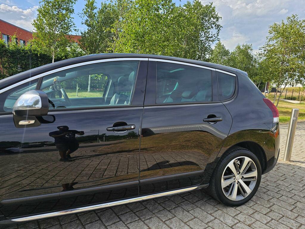 Peugeot 3008 1.6 Blue Hdi Ss Allure 120 Bhp Blue #33