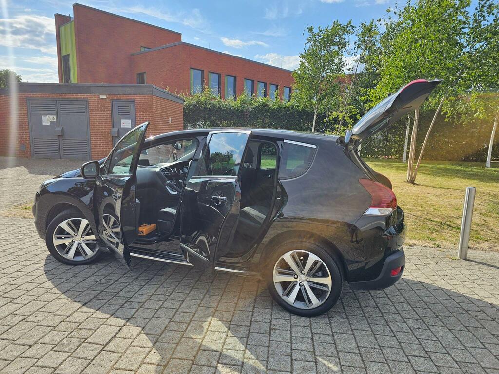 Peugeot 3008 1.6 Blue Hdi Ss Allure 120 Bhp Blue #28