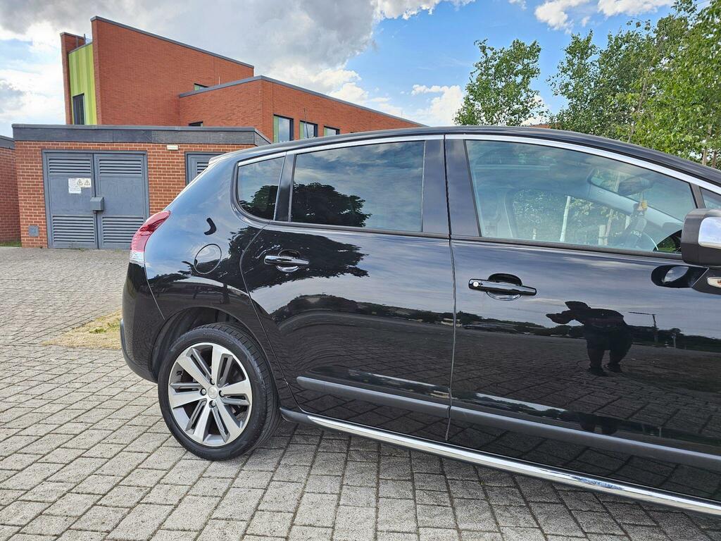 Peugeot 3008 1.6 Bluehdi Allure Eat Euro 6 Ss Black #4