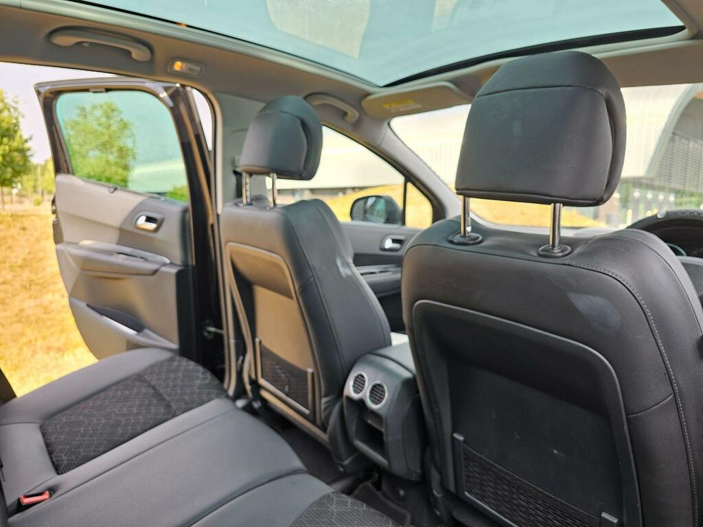 Peugeot 3008 1.6 Blue Hdi Ss Allure 120 Bhp Blue #13