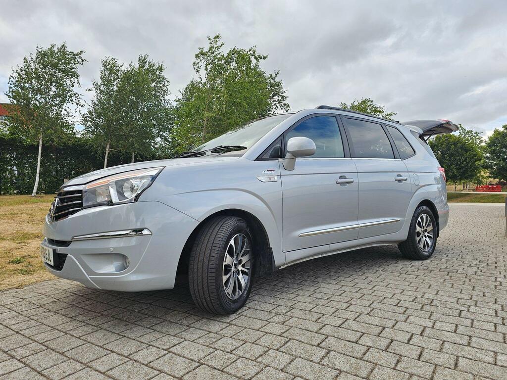 SsangYong Turismo 2.2D Se Euro 6 Silver #24