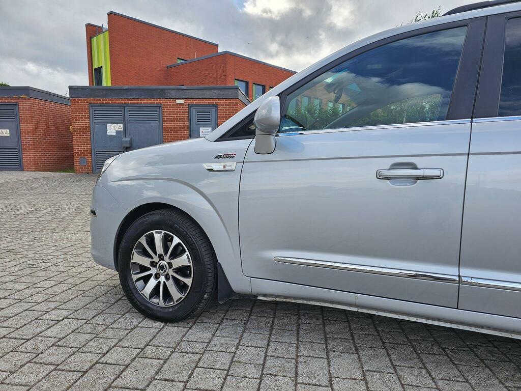 SsangYong Turismo 2.2D Se Euro 6 Silver #30
