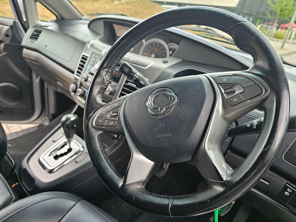 SsangYong Turismo 2.2D Se Euro 6 Silver #16