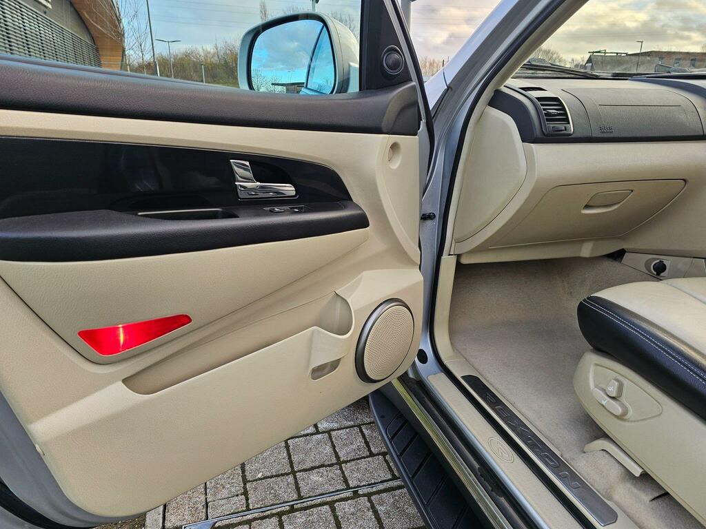 SsangYong Rexton Black #46