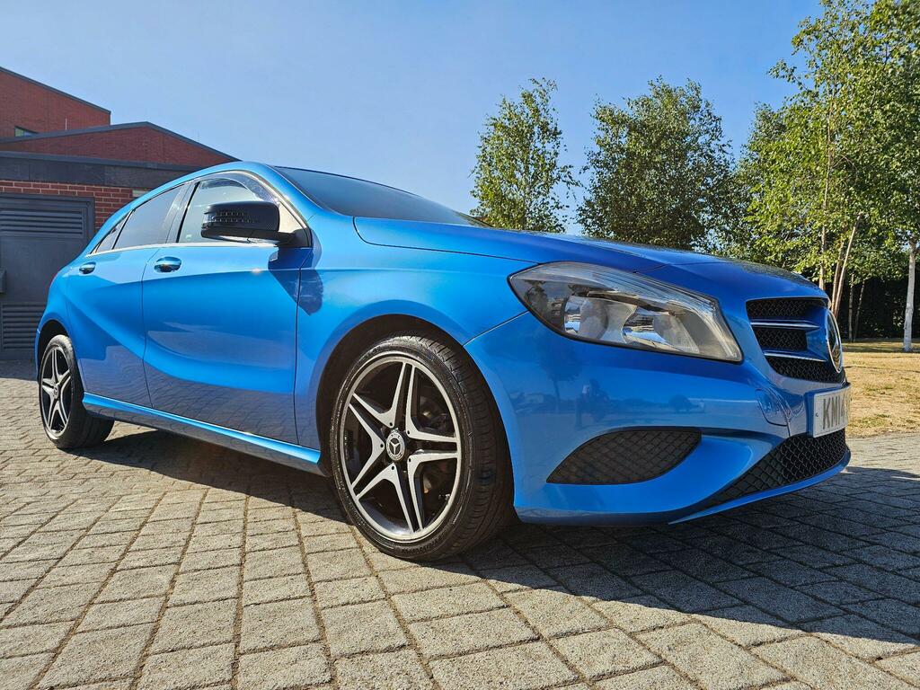 Mercedes-Benz A Class 1.5 A180 Cdi Se 7G-dct Euro 5 Ss Blue #3