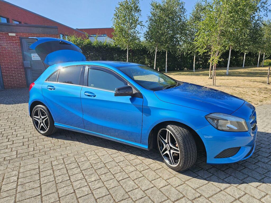Mercedes-Benz A Class 1.5 A180 Cdi Se 7G-dct Euro 5 Ss Blue #4