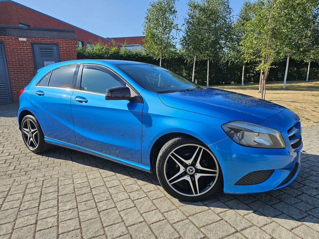 Mercedes-Benz A Class 1.5 A180 Cdi Se 7G-dct Euro 5 Ss Blue