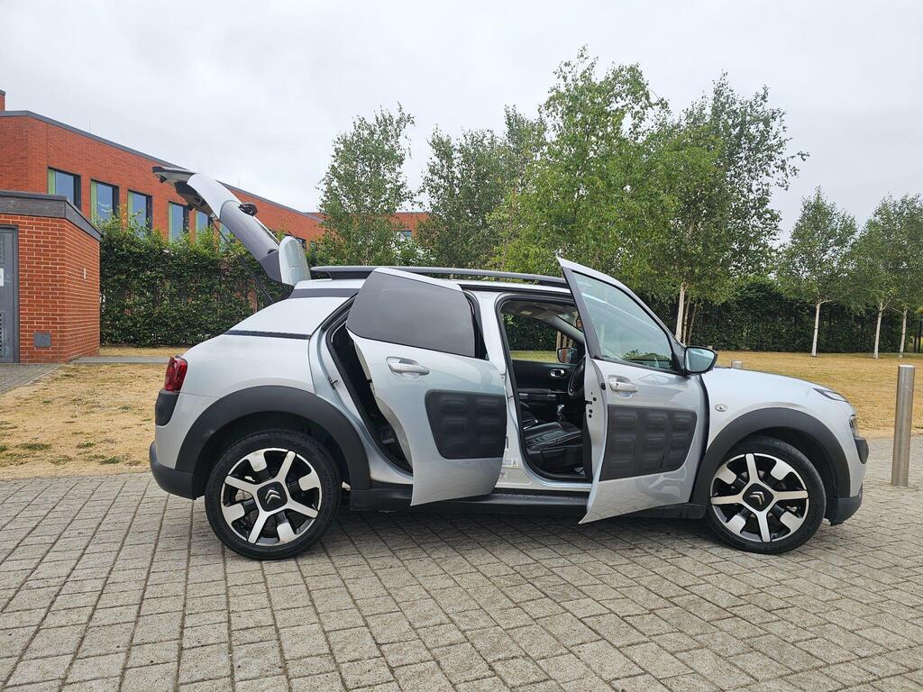 Citroen C4 Cactus  Red #15