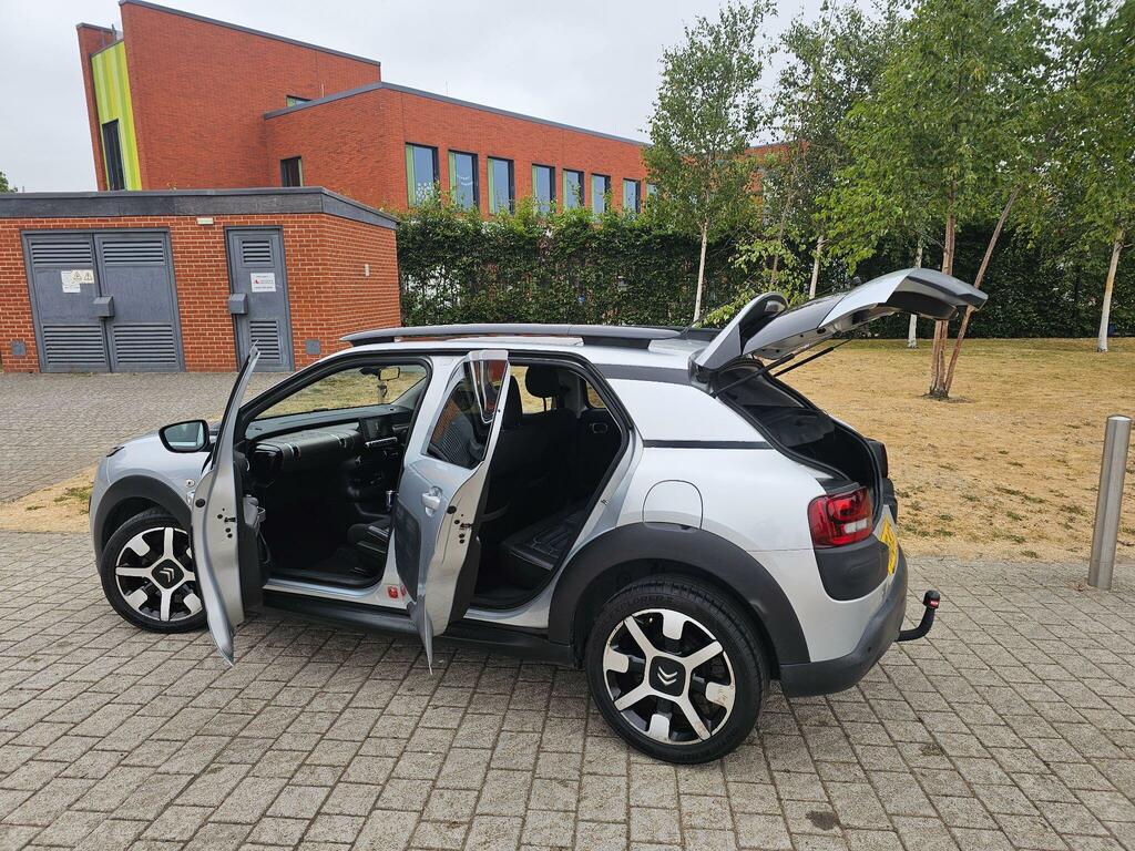 Citroen C4 Cactus  Red #23