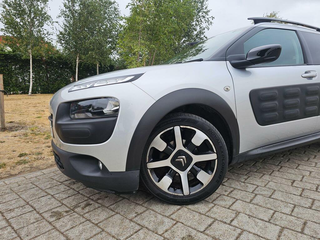 Citroen C4 Cactus  Red #25