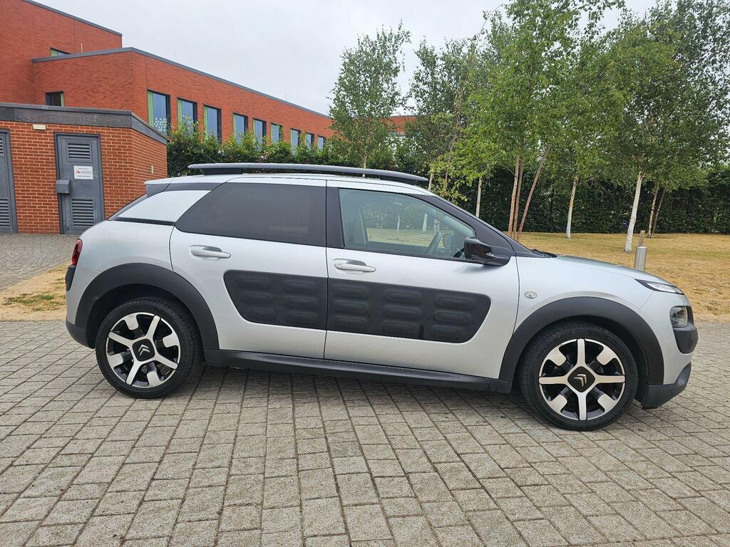 Citroen C4 Cactus  Red #9