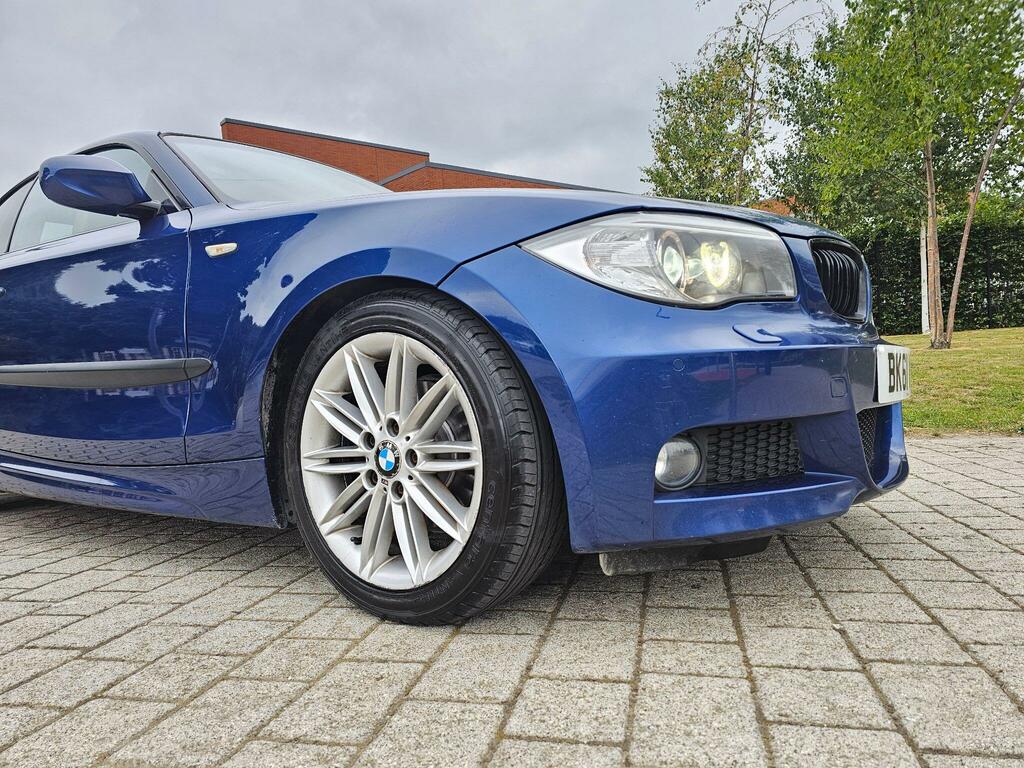 BMW 1 Series 2.0 118D M Sport Steptronic Euro 5 Blue #5