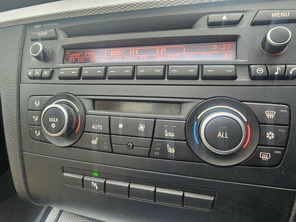 BMW 1 Series 116D Se Blue #22