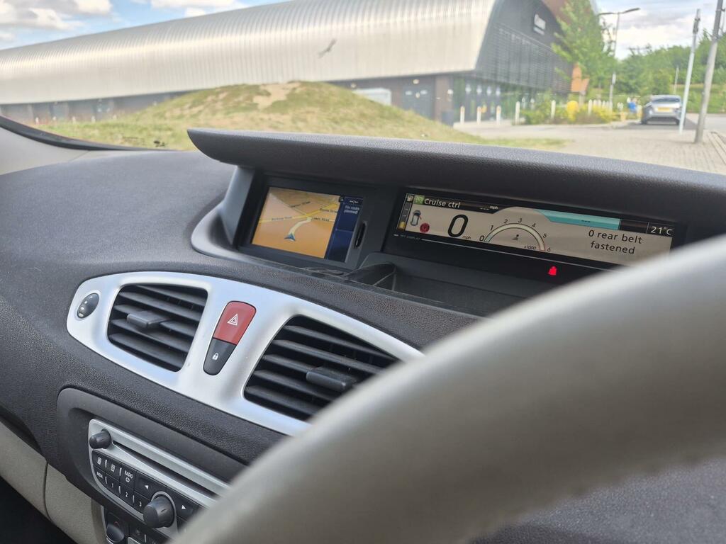 Renault Scenic 1.5 Dci Dynamique Tomtom Euro 4 Brown #14