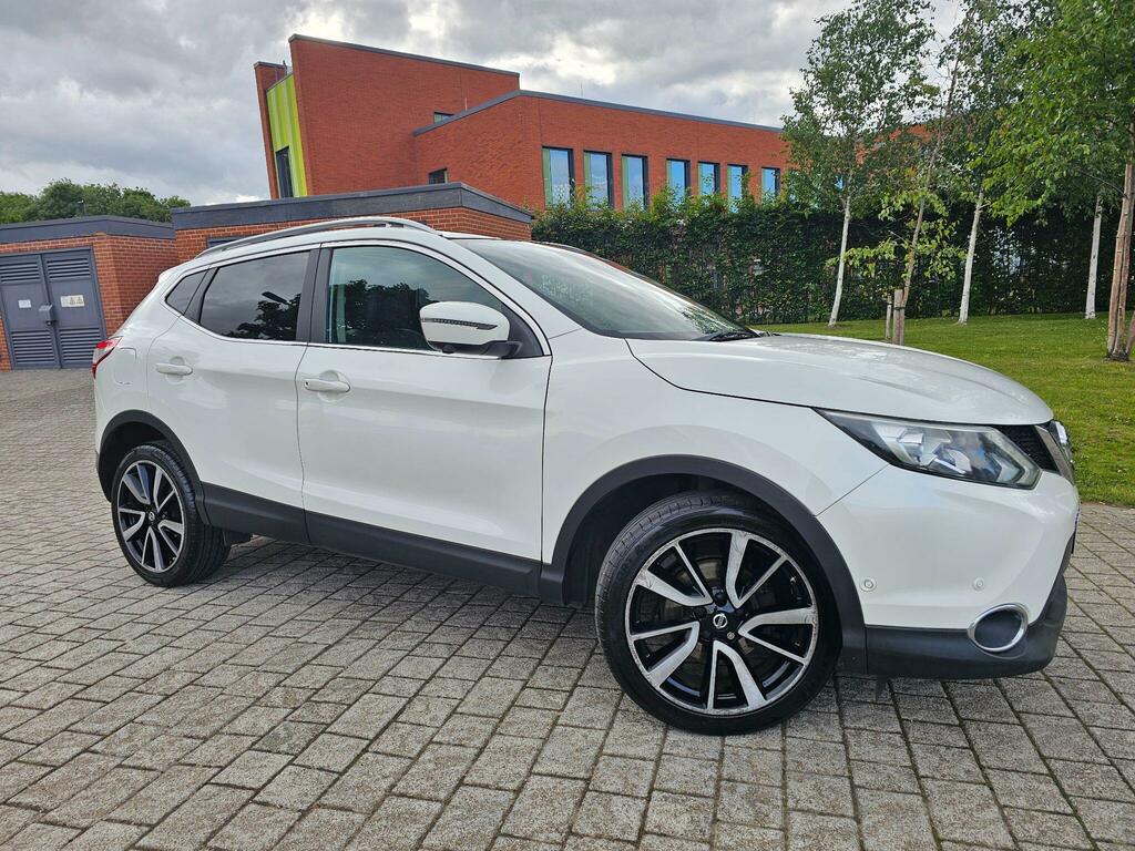 Nissan Qashqai 1.6 Dci Tekna Xtron 2Wd Euro 5 Ss White