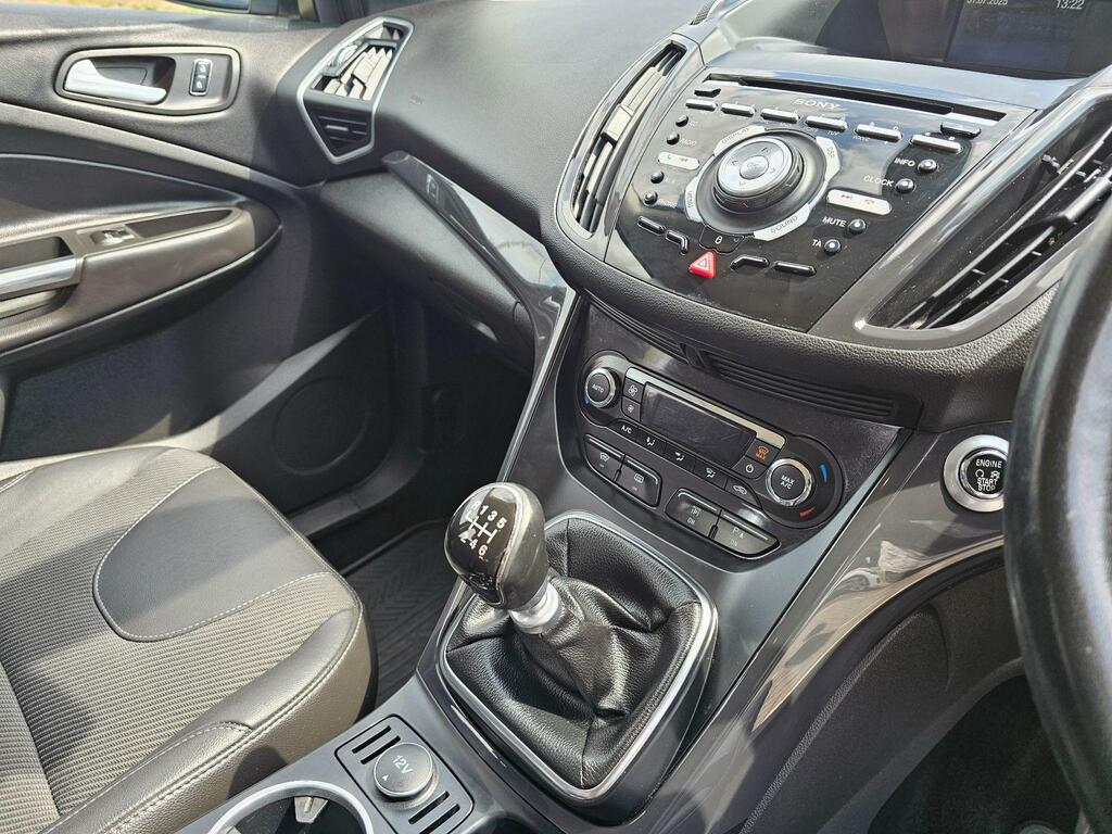 Ford Kuga 2.0 Tdci Titanium Awd Euro 5 Black #26