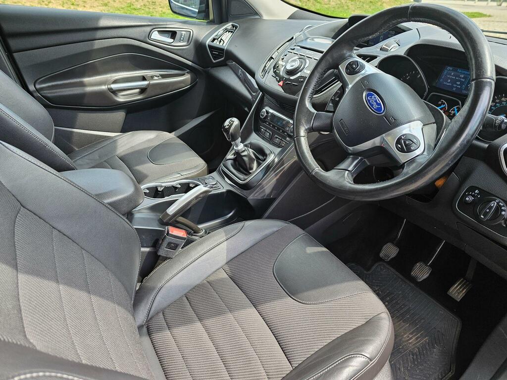 Ford Kuga 2.0 Tdci Titanium Awd Euro 5 Black #20