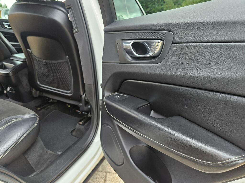 Volvo XC60 Xc60 R-design Lux Nav D5 Awd Grey #26