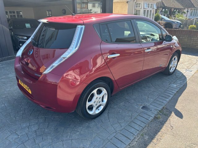 Nissan Leaf 24Kwh Visia Hatchback 107 Bhp Red #3