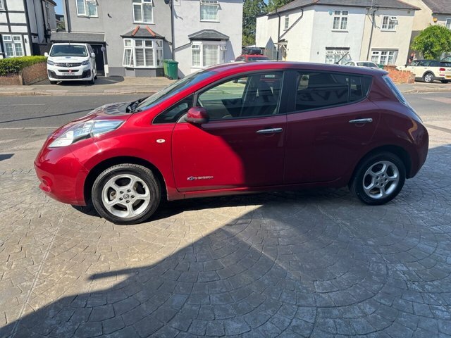 Nissan Leaf 24Kwh Visia Hatchback 107 Bhp Red #6
