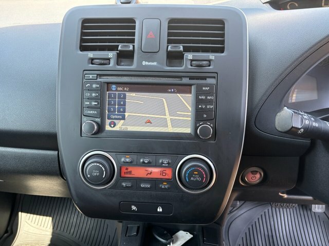 Nissan Leaf Tekna Black #12