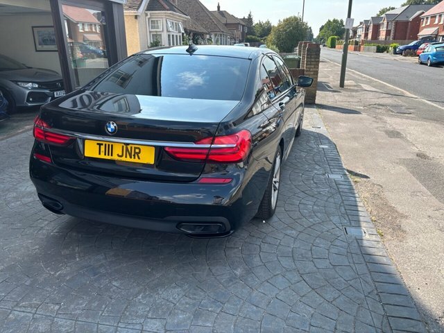 BMW 7 Series 3.0 730D M Sport Saloon Euro 6 S Black #4