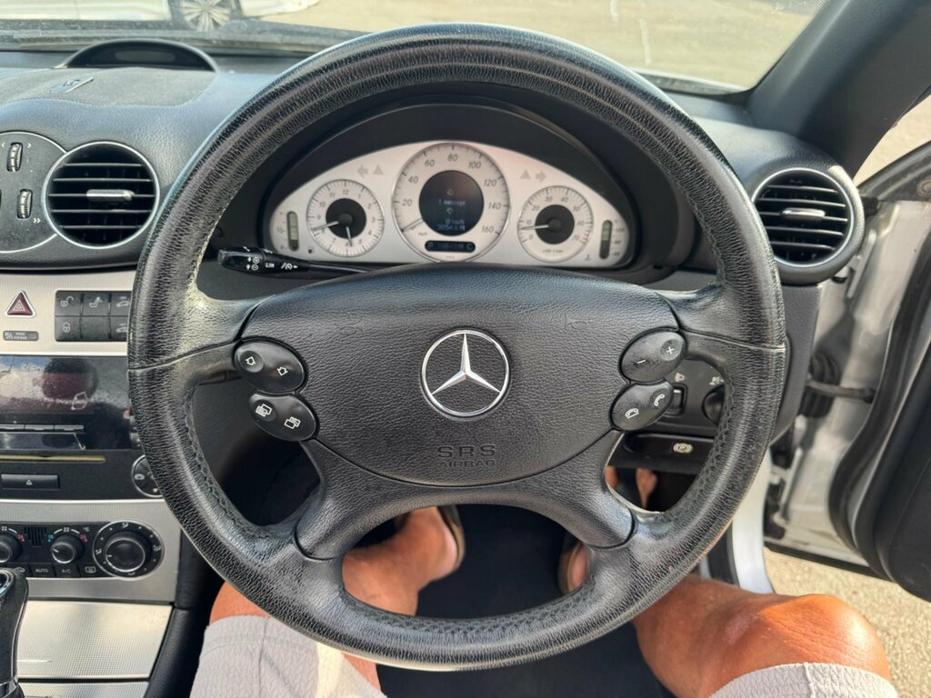Mercedes-Benz CLK 1.8 Clk200 Kompressor Avantgarde 161 Bhp Silver #12