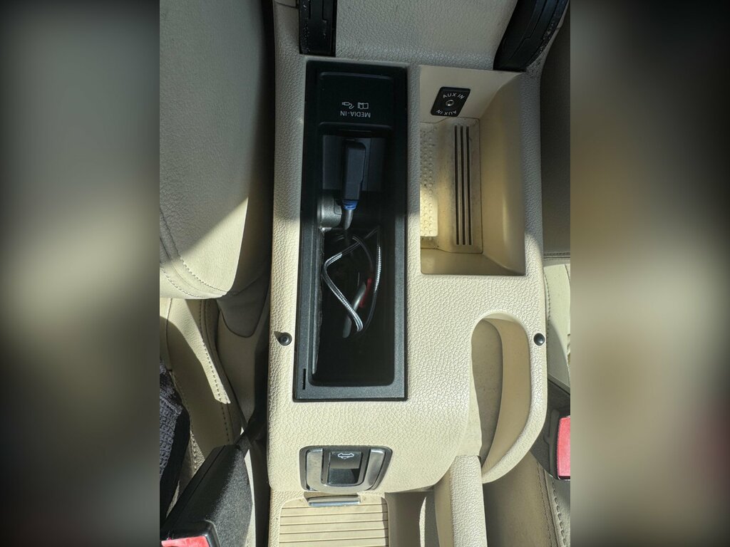 Volkswagen EOS Convertible White #23